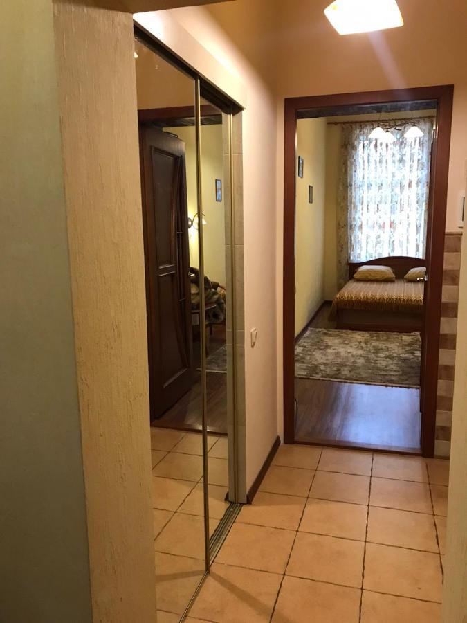 Apartments On Shevchenko Avenue リヴィウ エクステリア 写真